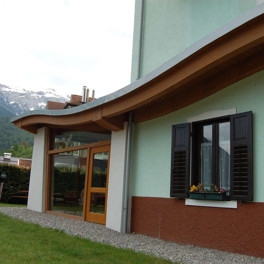 dettaglio-finestra-albergo-dimaro