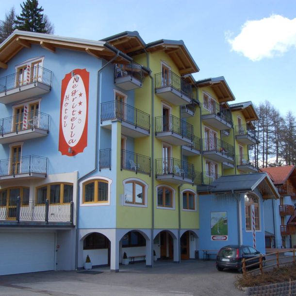 facciata-hotel-negritella-trentino