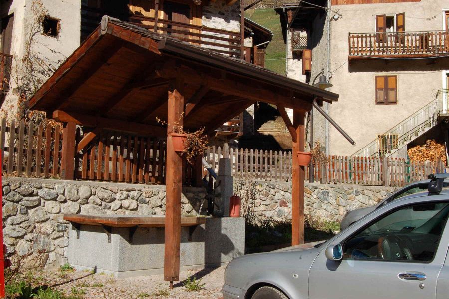 rifacimento piazza suolo pubblico